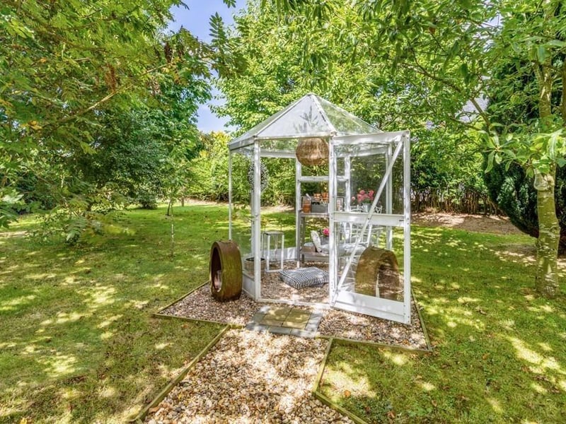 The greenhouse.