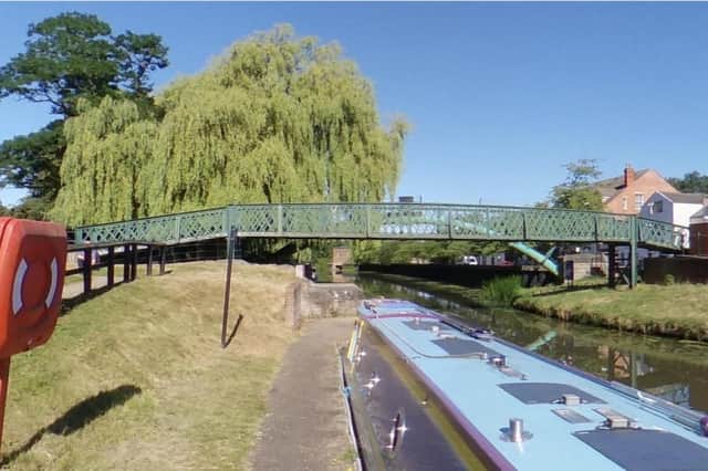 Urgent refurbishment to a Fossdyke footbridge in Saxilby is needed
