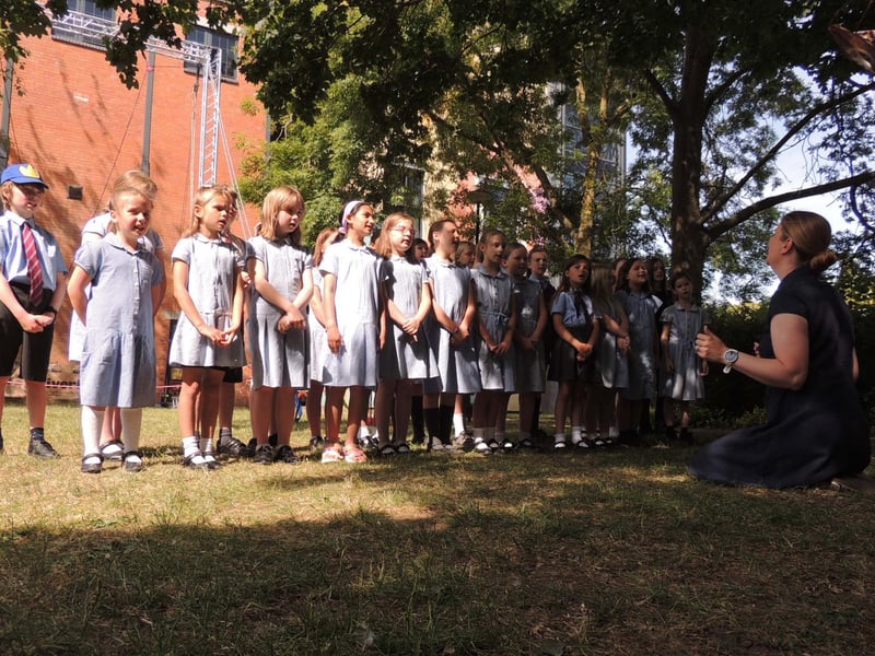 William Alvey School choir.