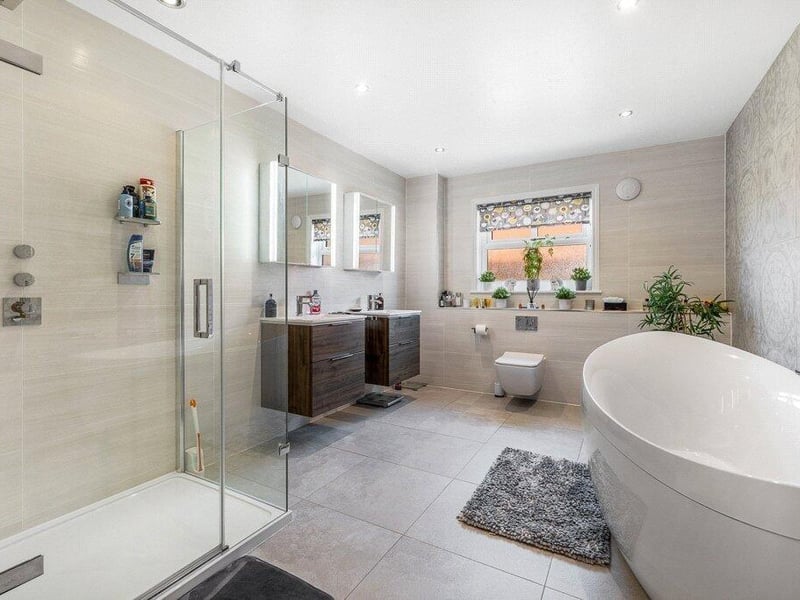 The family bathroom.
