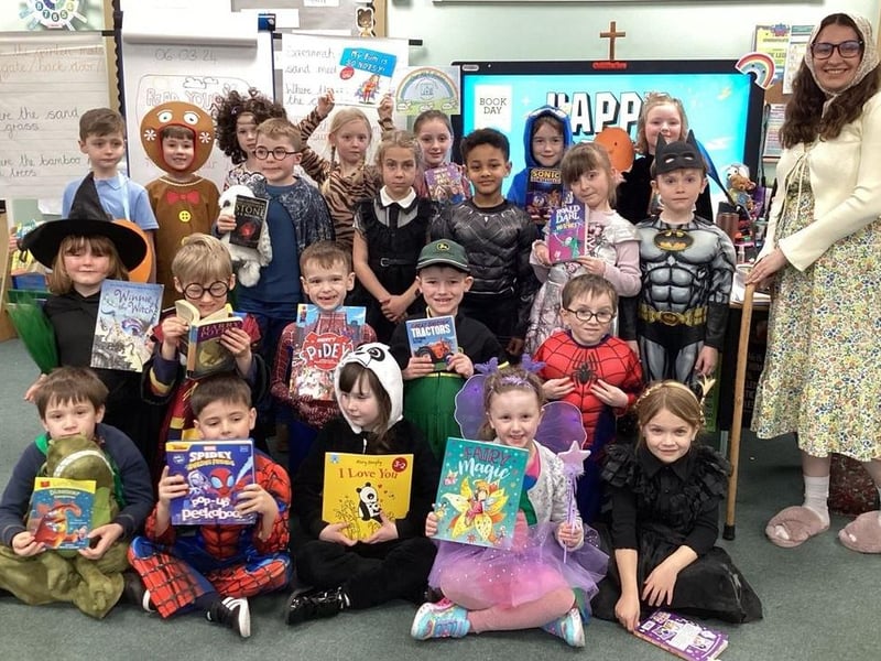 Goldfinches Class at Kirkby La Thorpe School.