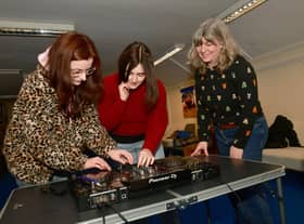 Esther Gravett and Sara Cunningham with workshop leader, Jo Roberts (right).
