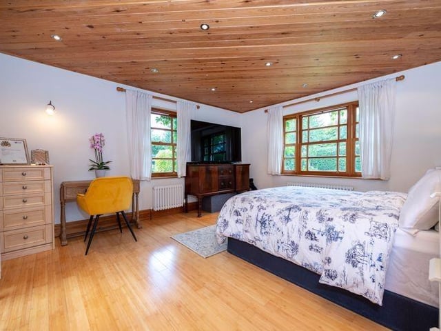 One of the ground-floor bedrooms.