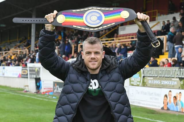 Callum Johnson with his Commonwealth belt.