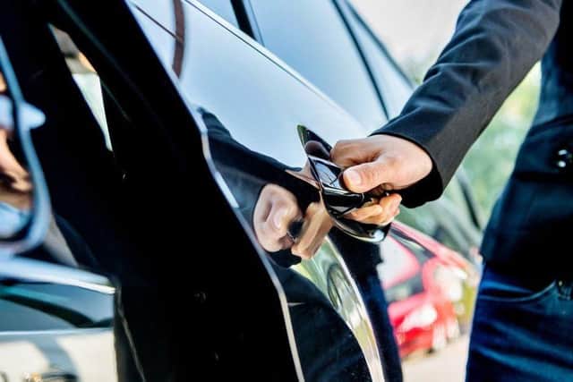 Warning issued to avoid using unlicensed taxis and illegal commercial lifts