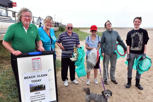 Coastal Access for All volunteers on Skegness beach for the Great British Besch Clean.