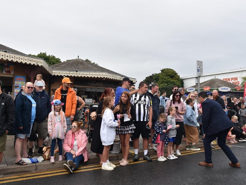 Mayor of Skegness Coun Jimmy Brookes broke tradition and stepped out of the VIP car to shake hands with the crowd.