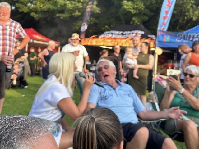 The weekend began and ended with live music.