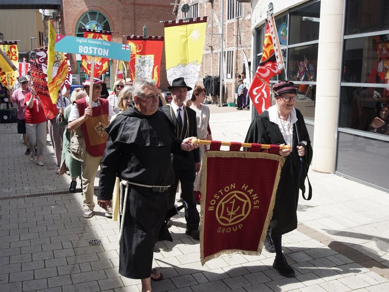 The Boston Hanse Festival concluded with a parade through the town centre. After starting at the Herbert Ingram Memorial, it made its way into the Pescod Square Shopping Centre.