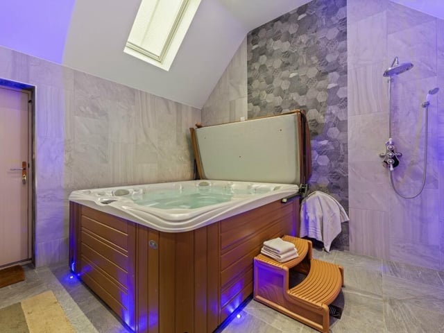 The hot tub room.