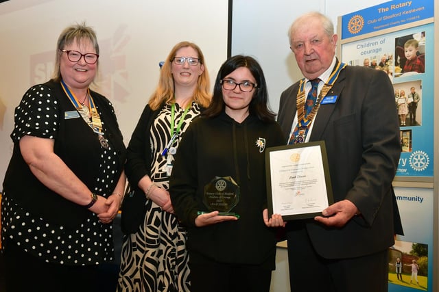 Leah Dixon of Kesteven and Sleaford High School, with L-R Paula Ireland, Kaylie Brown, Graham Reams