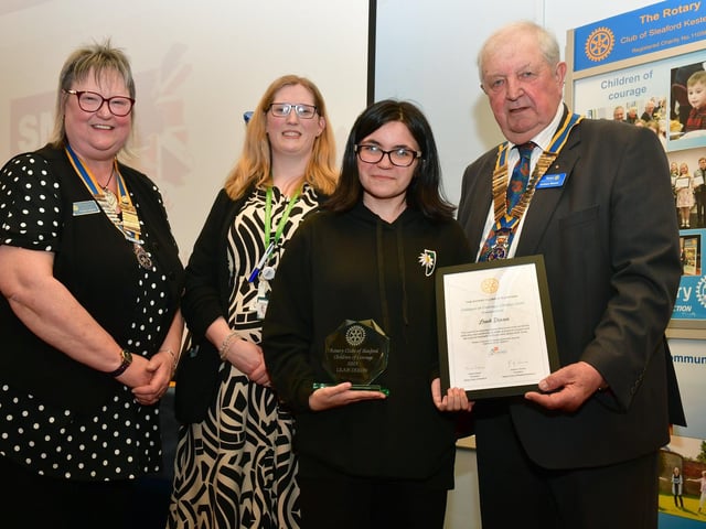 Leah Dixon of Kesteven and Sleaford High School, with L-R Paula Ireland, Kaylie Brown, Graham Reams