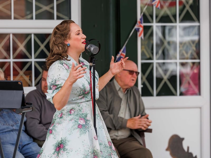 Natasha Harper performing.