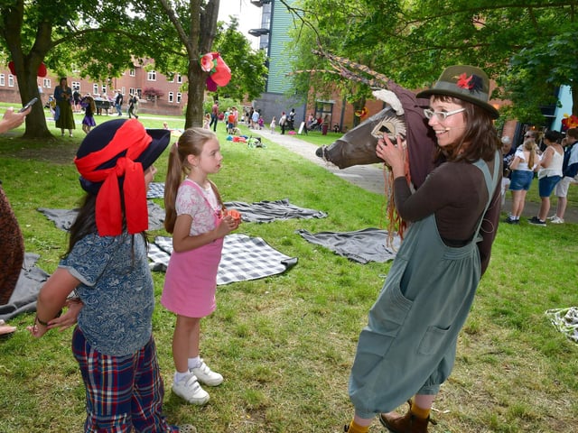 L-R Yannick 9 and Kaitlin 8 with Handmade Theatre