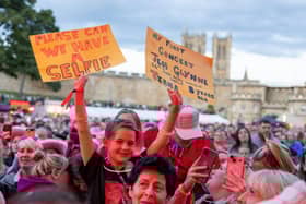 Fans of Jess Glynne