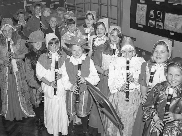 Ready to re-create the sound of the Elizabethan age.