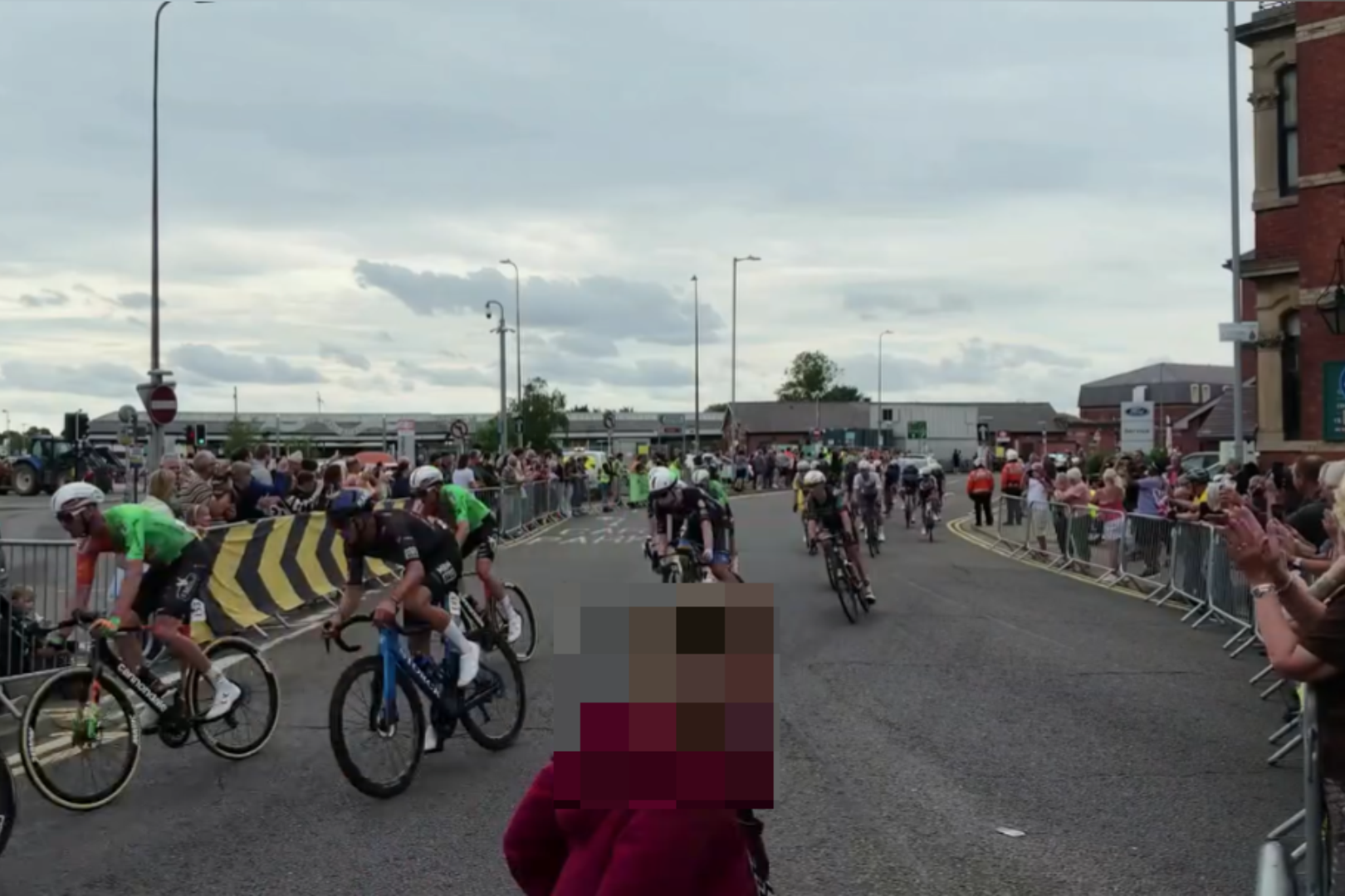 WATCH: Shocking near miss during Tour of Britain race in Skegness as woman ...