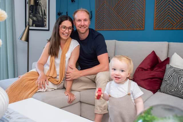 Maria Caballero and Oliver Newick with their son Héctor