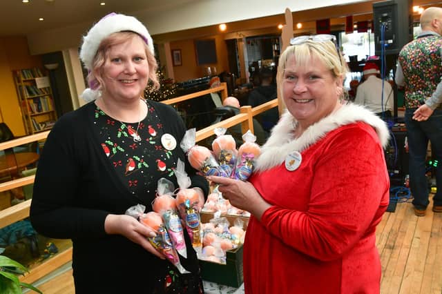 Vanessa Edwards and Jeanette Morley of Tesco, with Tesco gift bags