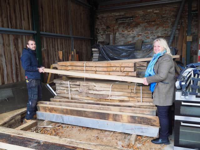 Joey Richardson choosing the wood at Sandringham