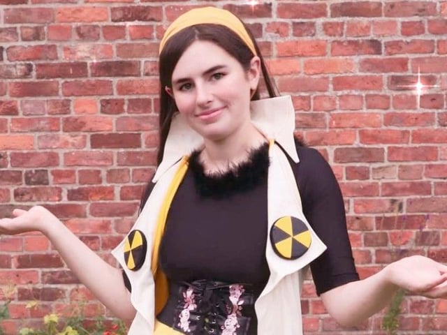 Penney Lee as Lucy Heart having a Wonderful time