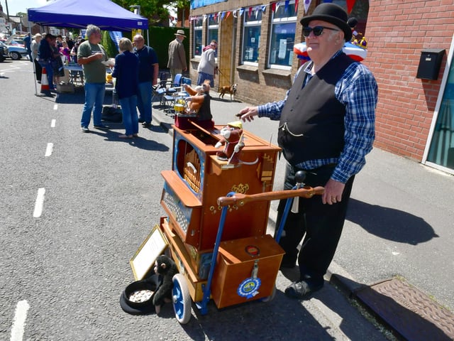 Martin Pease of Mablethorpe with his Street Organ