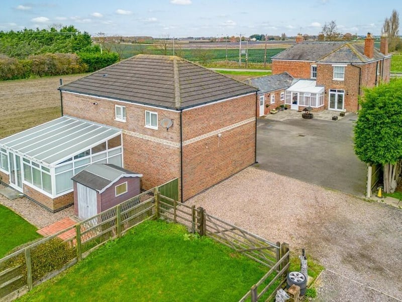 The annexe from the rear.