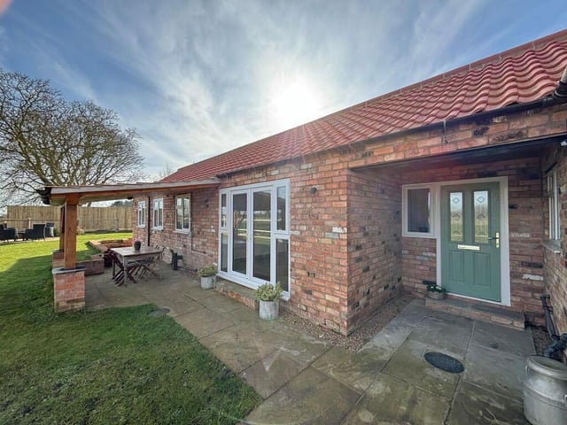 The entrance to the bungalow.