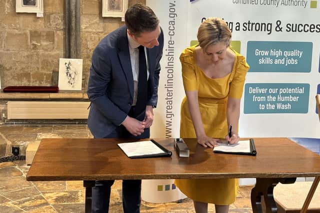 Dame Andrea Jenkyns has been sworn in as the first ever mayor of Greater Lincolnshire