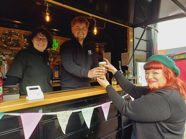 Refreshment from the Ginn Fizz bar