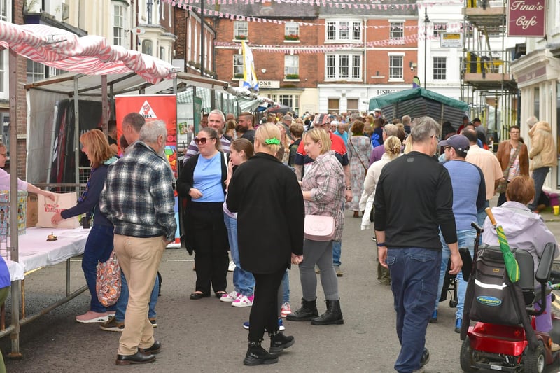 Louth Food & Drink Festival drew large crowds.