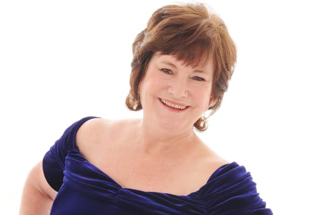 Mezzo soprano Elaine Huckle will perform in aid of the Red Cross.