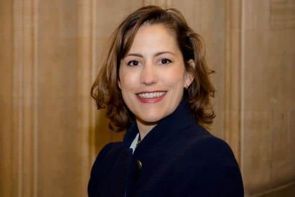 Victoria Atkins, the Conservative MP for Louth and Horncastle, says it is unfair that Lloyds does not allow its customers to deposit cheques at banking hubs.