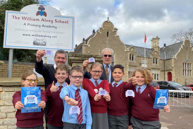 Head Stephen Tapley (left) and Coun Mervyn Head launch the campaign.