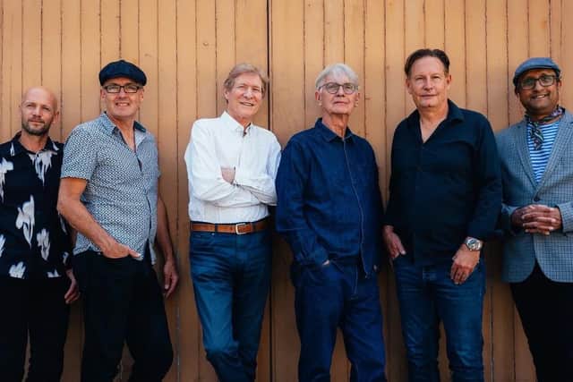 The band include the Paul Jones and Tom McGuinness, two original members of Manfred Mann