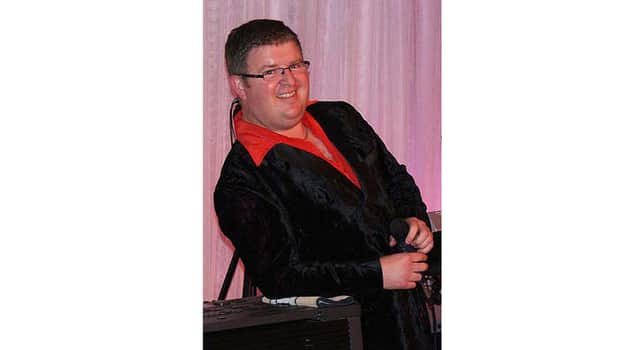 Organist Tony Stace