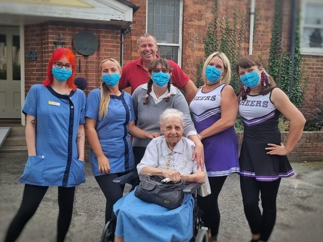 Fiona, Brodie, ,Lucy Hayley, Cheryl, Olwen and Andy.