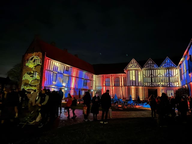 Gainsborough Old Hall became a focal point of the evening, drawing crowds who marvelled at the stunning animated projection ‘There Be Monsters’ created by Electric Egg, which illuminating its historic walls.