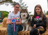 Yasmine Hicksley and daughter Alice with their dog "Kingsley", winner of "Best in Show".