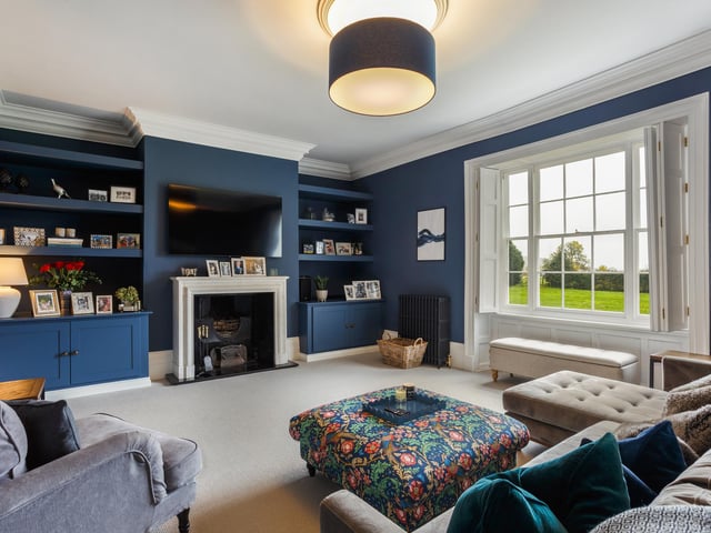 The sitting room.