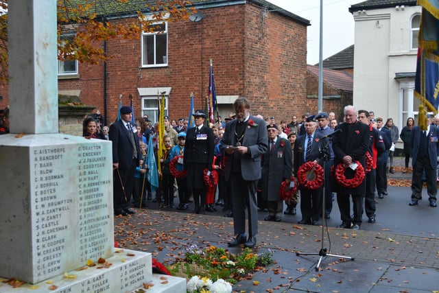 Town Mayor Stephen Bunney laid the first wreath saying: "Greater love has no man than this, that a man lay down his life for his friends". John 10:11,15