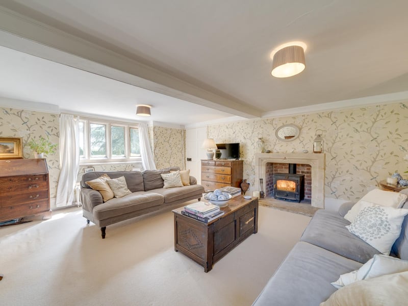 The drawing room.