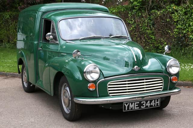 Morris Minor van