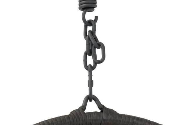 The BRIQ Hanging Egg Chair boasts strong mechanisms. Image: BRIQ