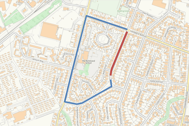 A map showing the road closure (red) and the diversion route (blue).