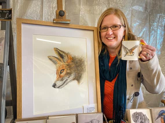 Wildlife Artist Nikki Bennett, from Honcastle.