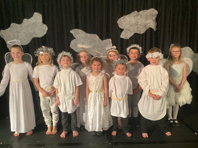 Ruskington Chestnut Street CE Primary Academy’s Key Stage 1 children perform ‘The Angel Express’.