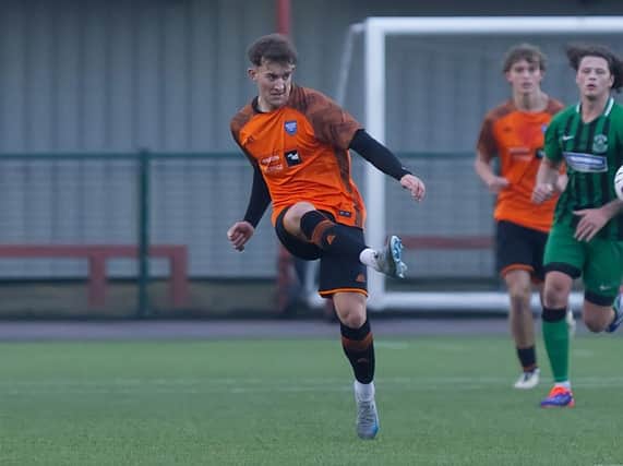 Kris Zaluzinskis in action against Belper United - photo (c) Steve Davies