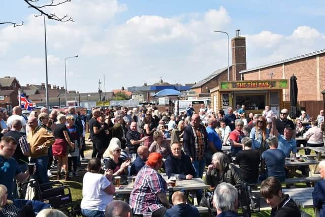 Skegness was rocking at a number of venues around Skegness over the Bank Holiday weekend, including the Lumley Bar and Restaiurant.