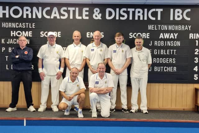 Seven of the eight home Denny Plate team. Umpire Les Smith, team members (l-r) Norman Burton, Keith Jackman, Mark Burn, Chris Parker, Brent Rickard. (Kneeling l-r) Paul Bark and John Rapley.